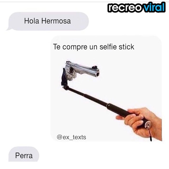 mensaje de texto con imagen de selfie stick de pistola