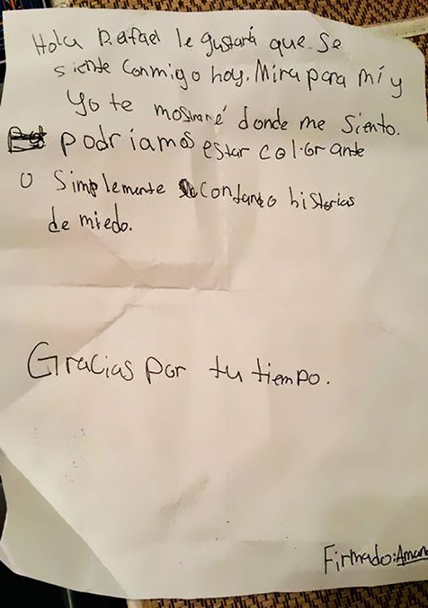 Niña usó el traductor de google para hacer un nuevo amigo