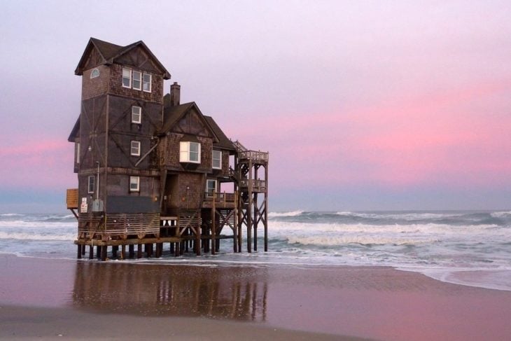 Casa a la orilla del mar