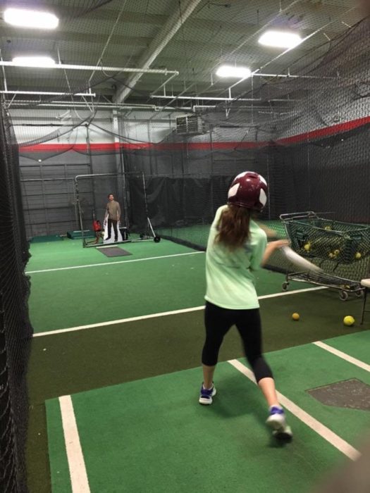 practicando béisbol 