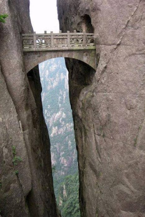 Puente de los Inmortales, china