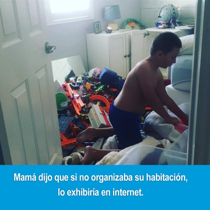 chico ordenando su habitación