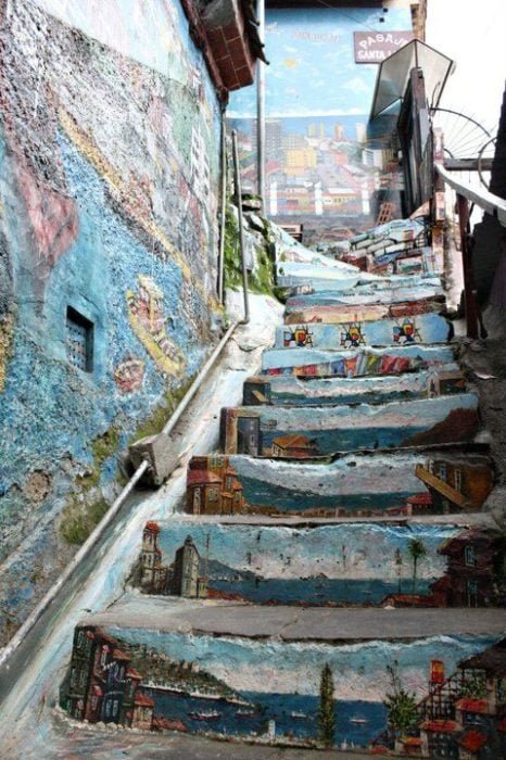escaleras decoradas chile