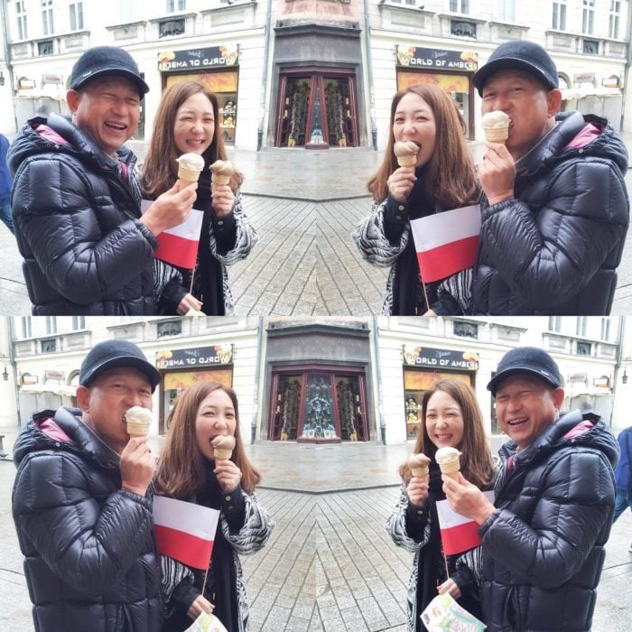 papá e hija comiendo helado