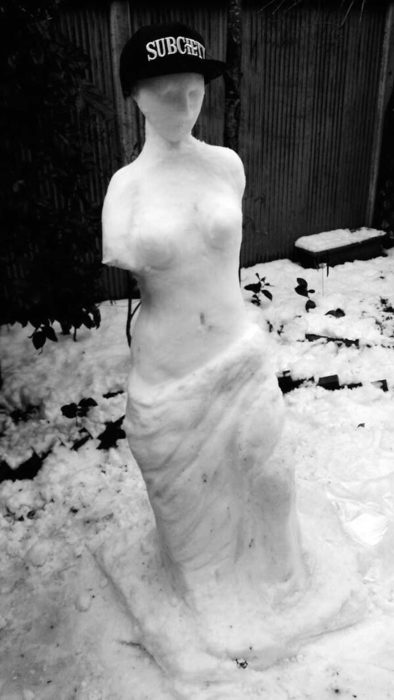 venus de nilo hecha de nieve