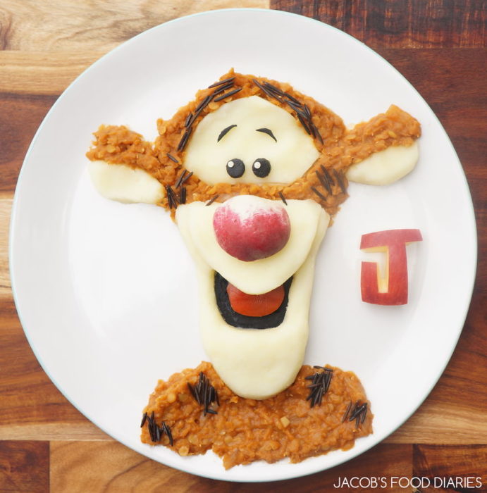 tigger hecho de comida