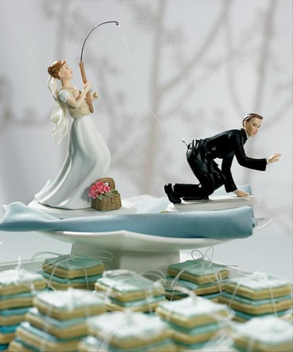 muñecos de pastel, la novia pesca al novio