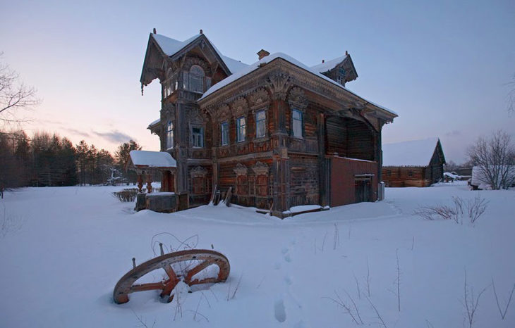 casa abandonada en Rusia