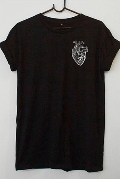 playera con corazón 