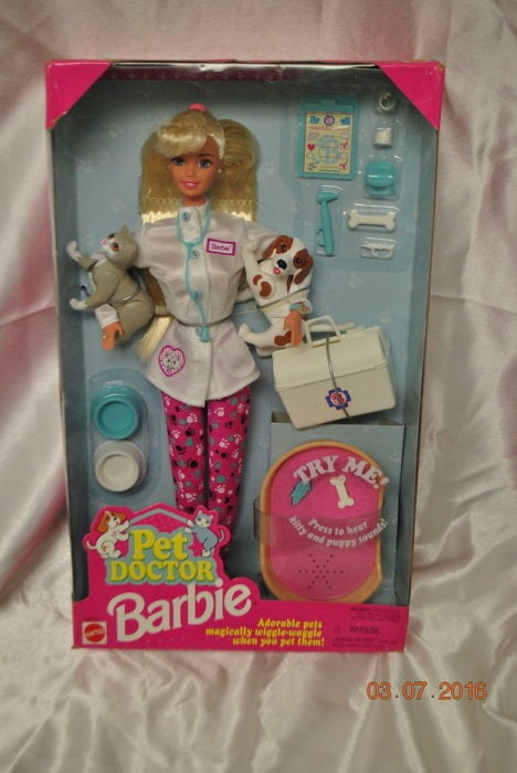 barbie veterinaria