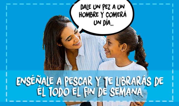 madre abrazando a su hija