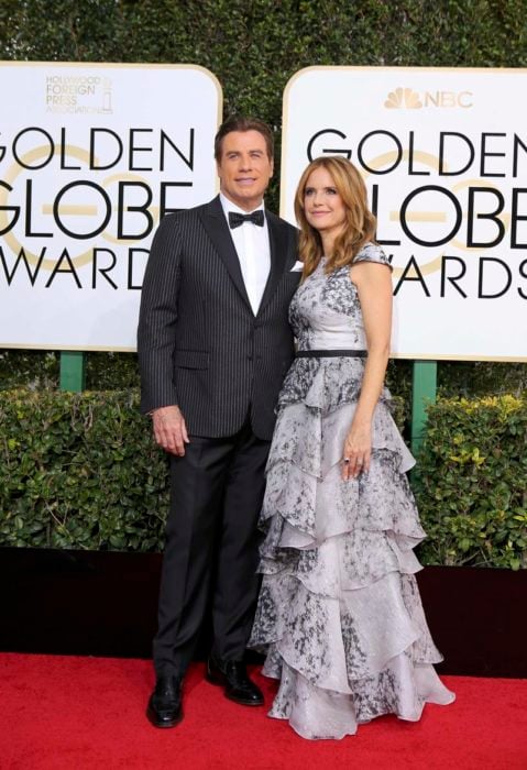 John Travolta y Kelly Preston en los globos de oro