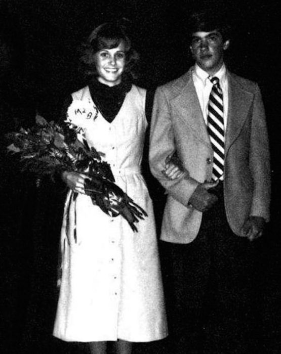 courtney cox en su graduación