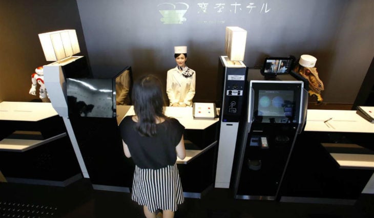 hotel donde los empleados son robots