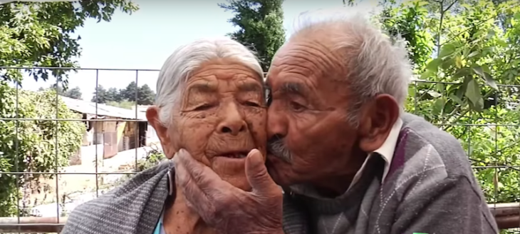 faustino besando a estefanía