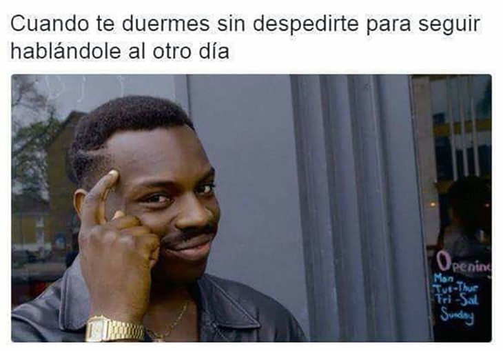 meme de Kayode sobre mandar mensaje al dormir