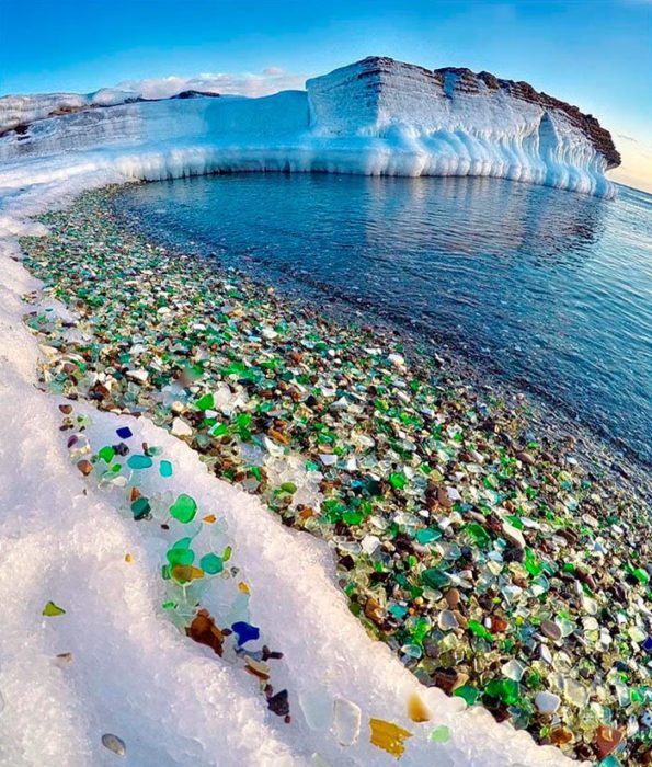 bahía ussuri pedernales de colores