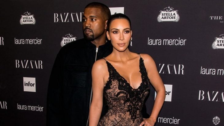 Kim Kardashian y Kanye West en pasarela