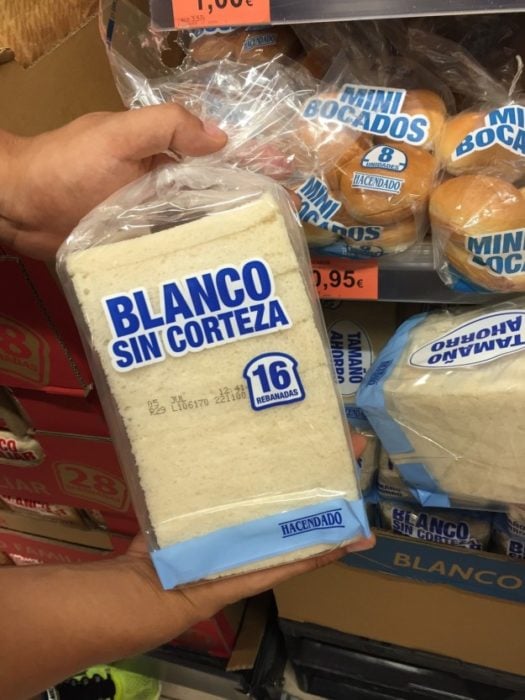 pan blanco sin corteza