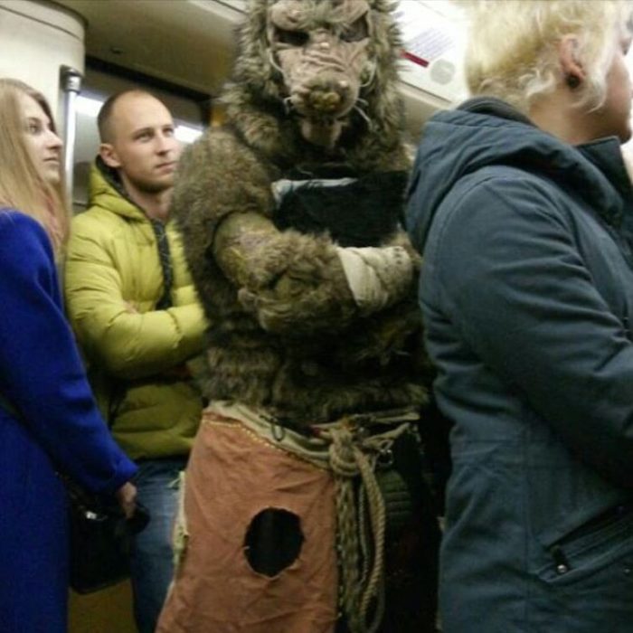 Metro rusia lobo