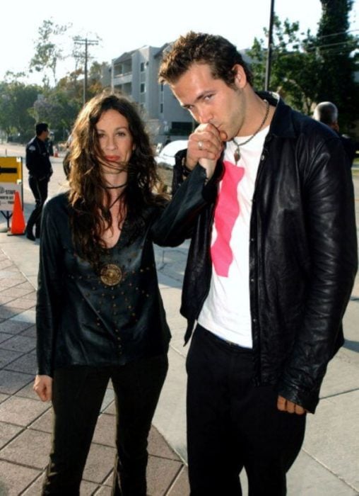 Ryan Reynolds y Alanis Morissette