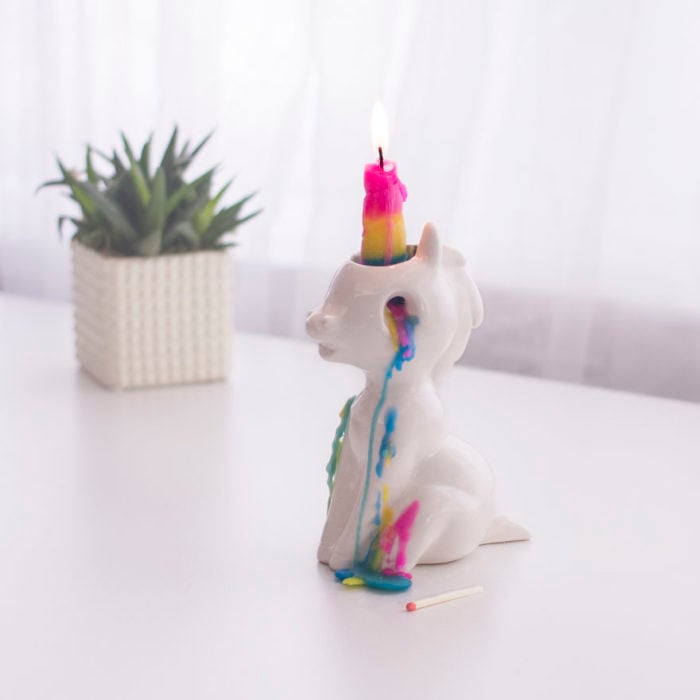 veladora de unicornio llora lagrimas de colores