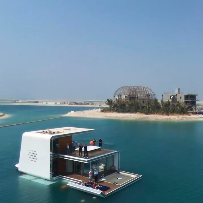 casa flotante en dubai