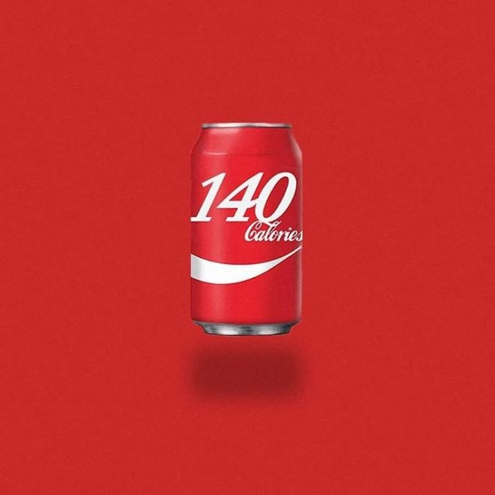 rediseño de envase de coca cola para que diga cuantas calorías tiene