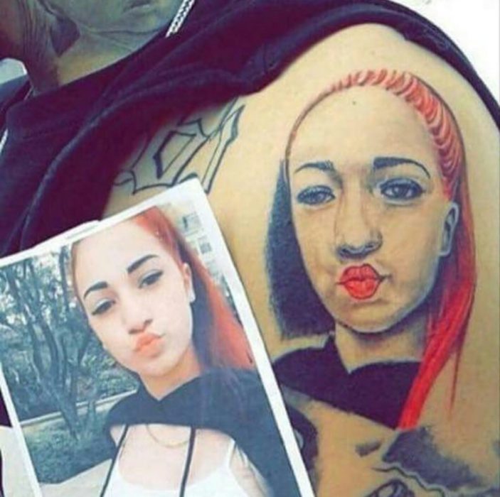 tatuaje de mujer pelirroja