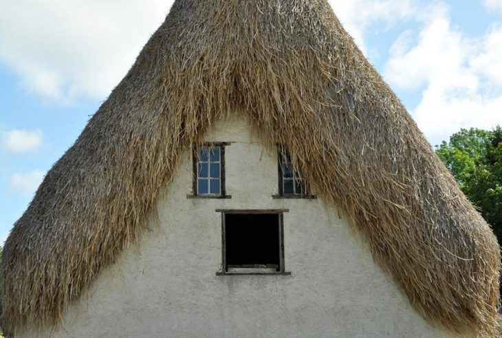 casa con paja