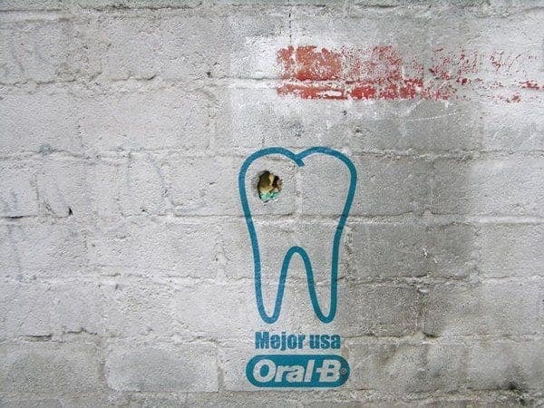 oral B