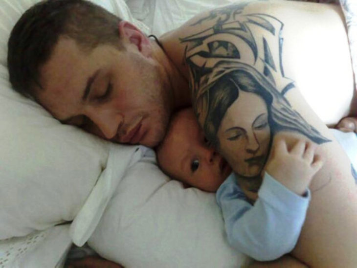 tom hardy con su hijo