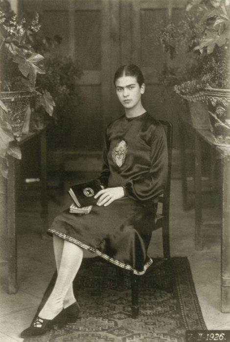 frida kahlo adolescente