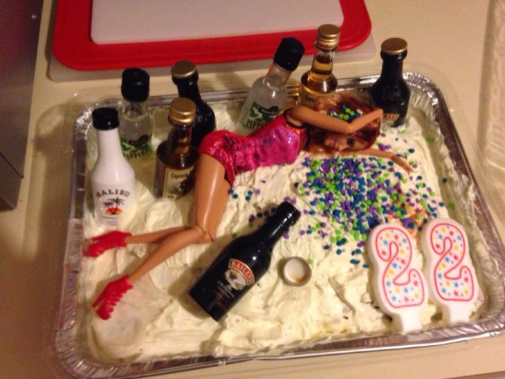 pastel de cumpleaños de borracha