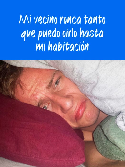 chico que no puede dormir