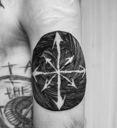 22 Cicatrices que se convirtieron en asombrosos tatuajes