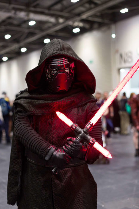 Kylo Ren star wars cosplay