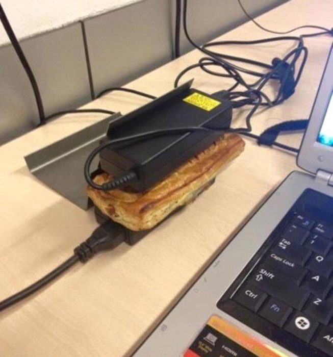 laptop sandwich godinez cosinando