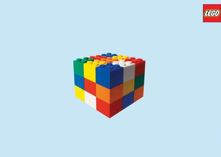 bloques de lego en forma de cubo rubik