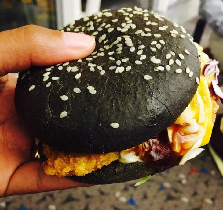 Hamburguesa negra