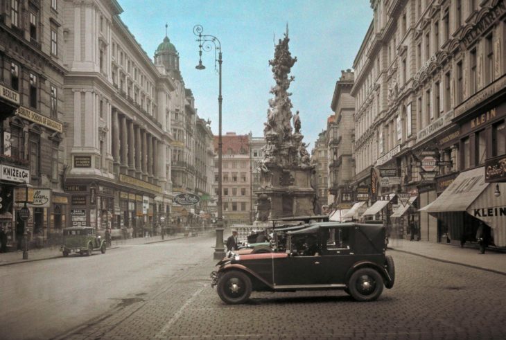 columna de la trinidad en viena