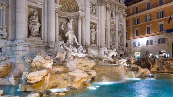 la fuente de trevi una de las fuentes más impresionantes