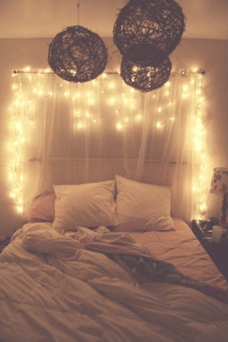 Base de cama con luces