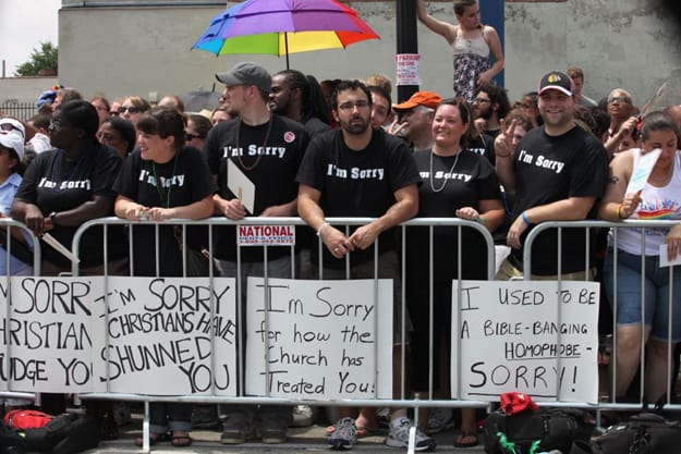 cristianos se disculpan con gays por homofobia