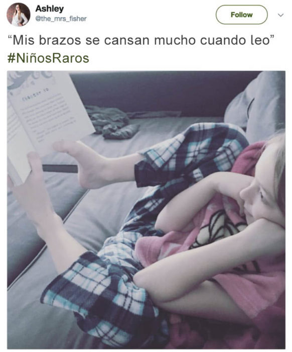 Tuits niños raros - leyendo 