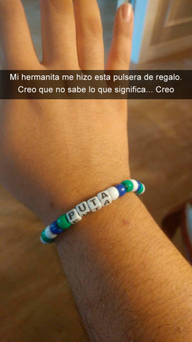 Pulsera puta