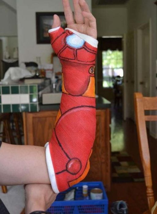 brazo vendas color rojoi iron man
