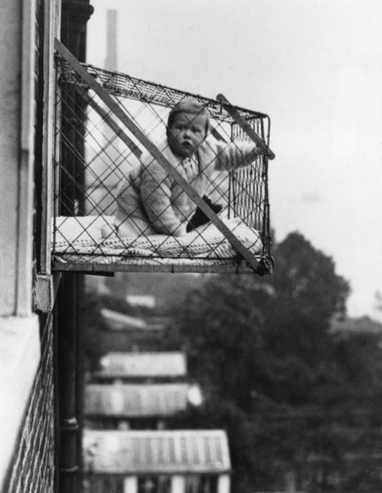 Jaula de niños al aire libre