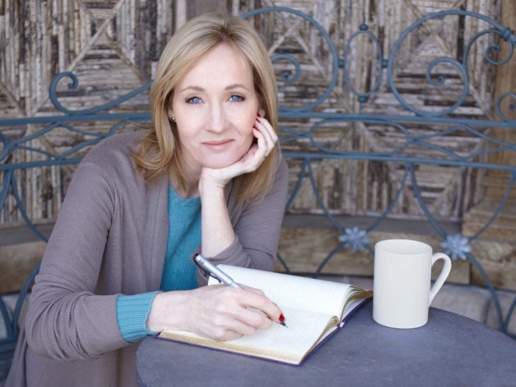 J.K. Rowling Recreoviral.com