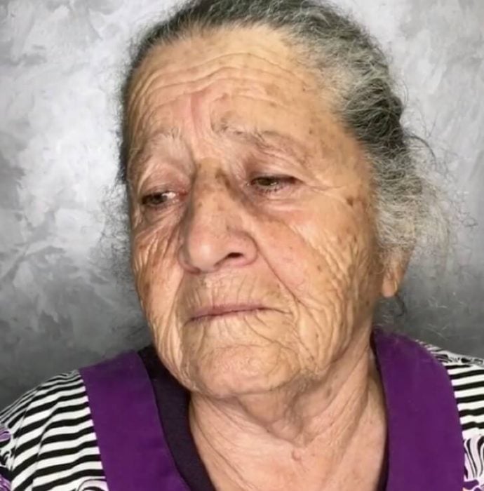 abuelita greñuda